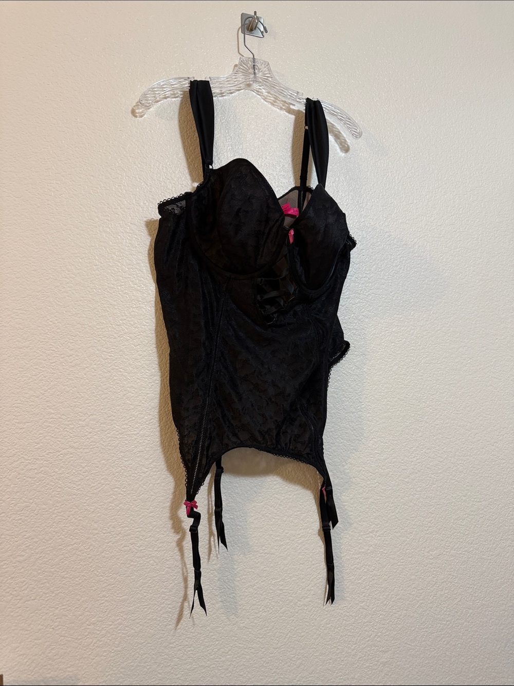 Torrid Betsy Johnson Collab Black Lace Bustier with Pink Accents size 3